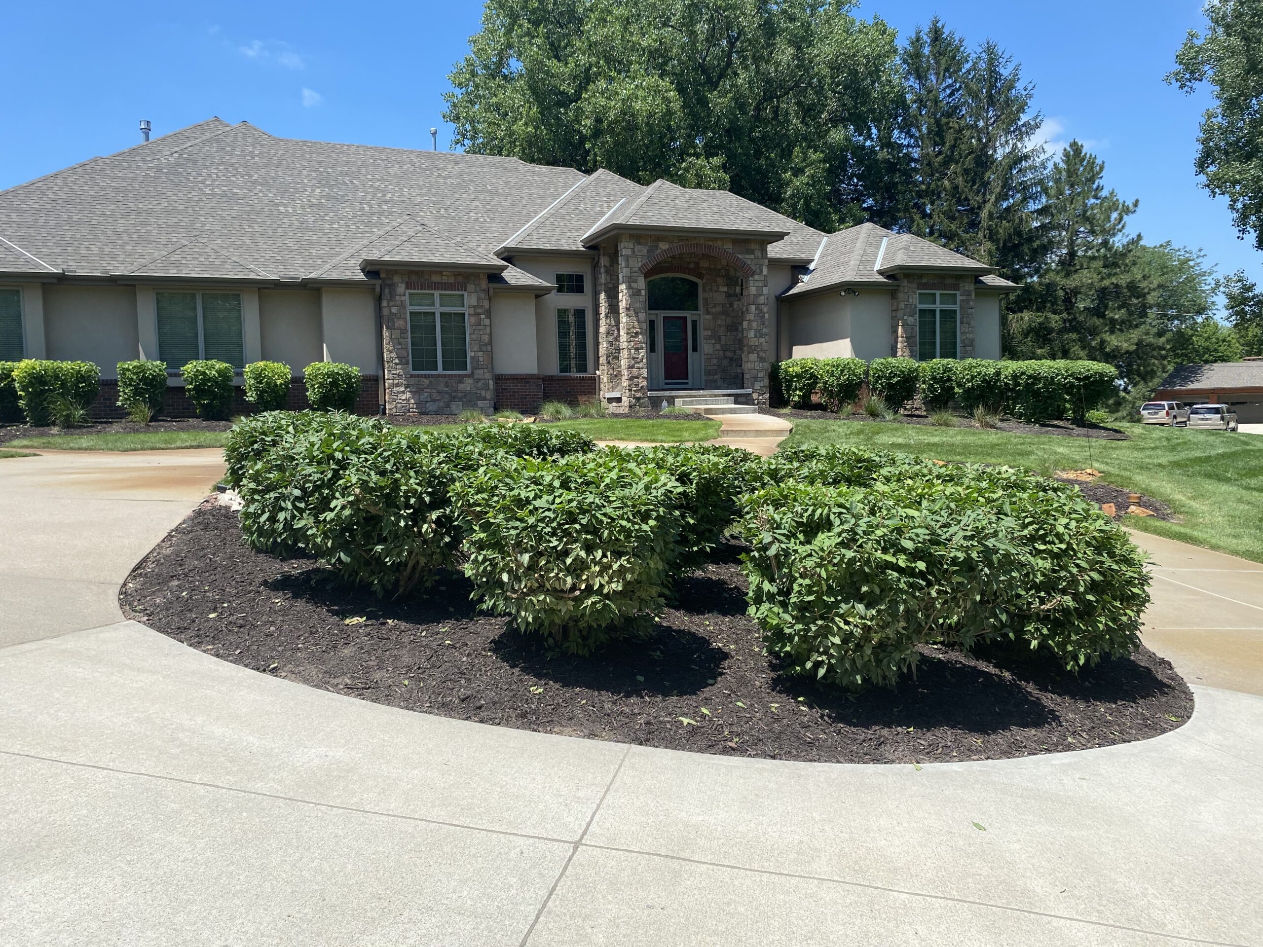 Landscape maintenance Omaha
